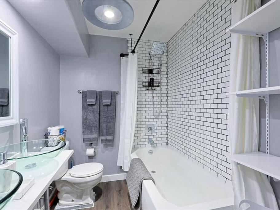 Lux Apt 比肯 外观 照片